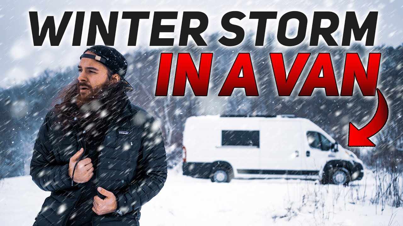 Жизнь в фургоне зимой | VANLIFE SNOWSTORM