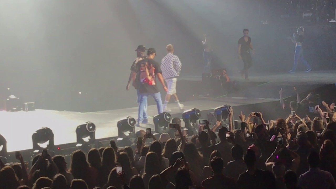 Justin Bieber Live 2017 PURPOSE TOUR  Coliseo de Puerto Rico Despacito Remix