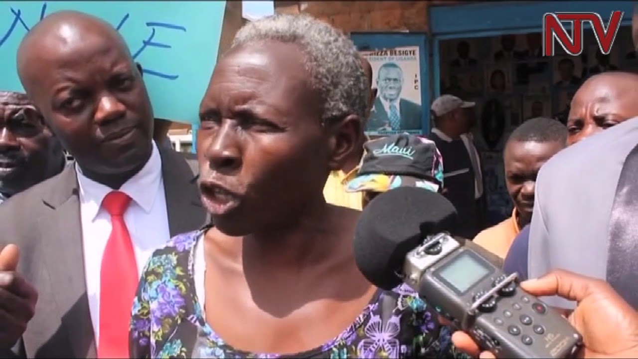 Age Limit Debate: Police in Luwero foils demonstration by FDC leaders and residents.