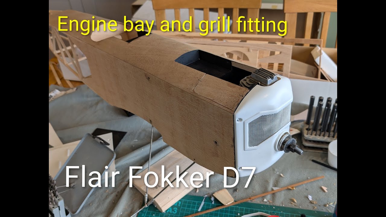 Flair Fokker D7 : Engine bay and grill