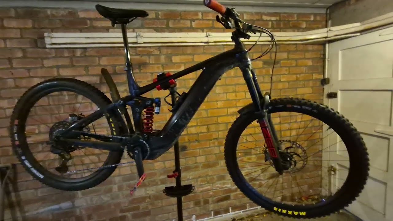 Beamish blast ! Maxxis shorty...rattles giant reign e+