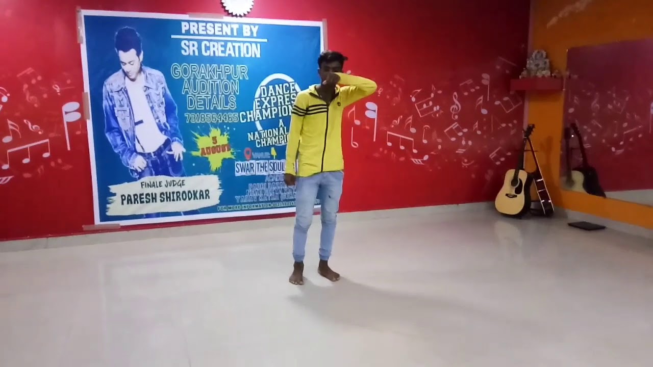 Kaun tujhe you pyar karega
