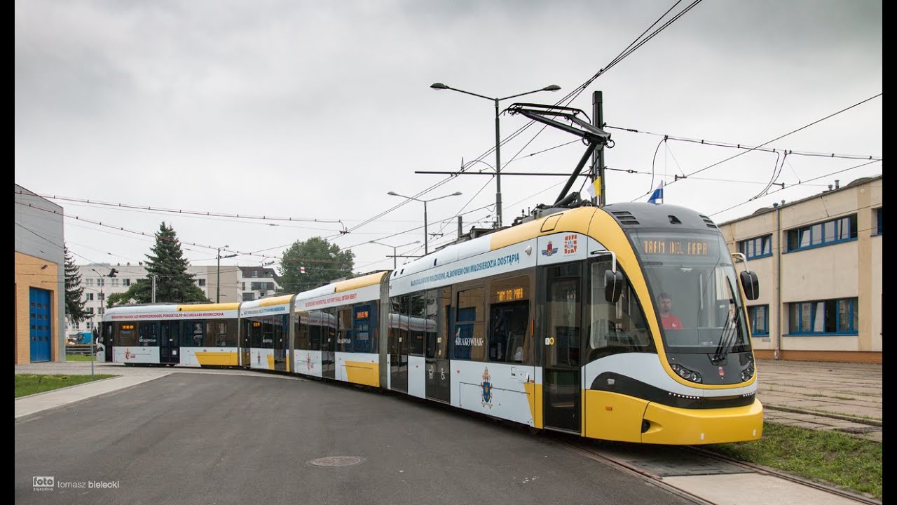 Przejazd Papieża Franciszka tramwajem na Błonia