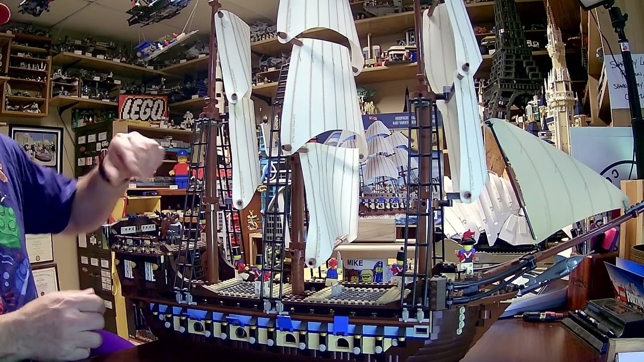 Creator Expert Imperial Flagship LEGO Set 10210