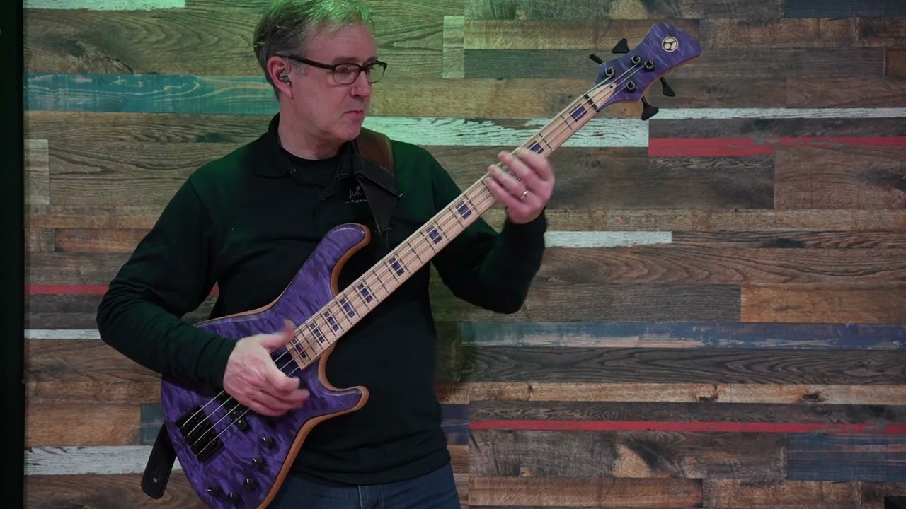 Adamovic Saturn 4-string at John Fox Bass