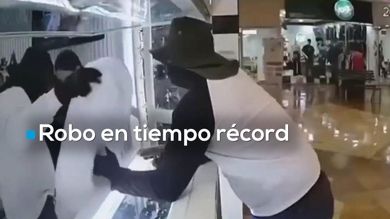 Asalto en tiempo récord | Roban joyería por segunda vez y se llevan más de un millón pesos en joyas