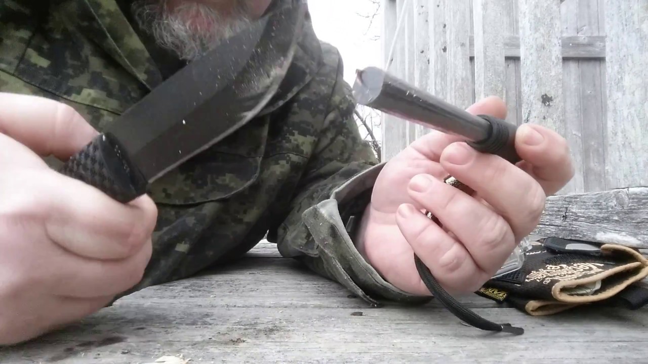 Schrade SCHFS2 Large Ferro Rod Overview !