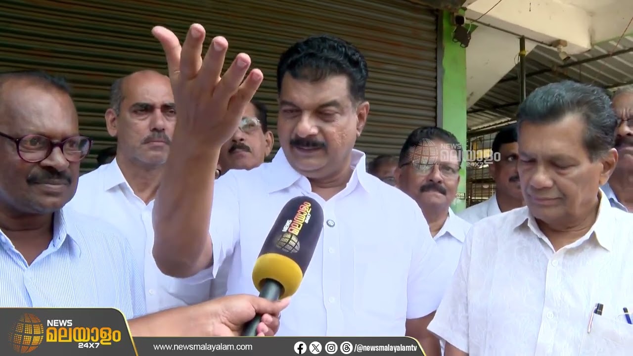 'മുഹമ്മദ് റിയാസ് എന്ന സുപ്പര്‍ മുഖ്യമന്ത്രിക്ക് ജനങ്ങള്‍ നേരിടുന്ന പ്രശ്‌നങ്ങള്‍ പരിഹരിക്കാനായില്ല'