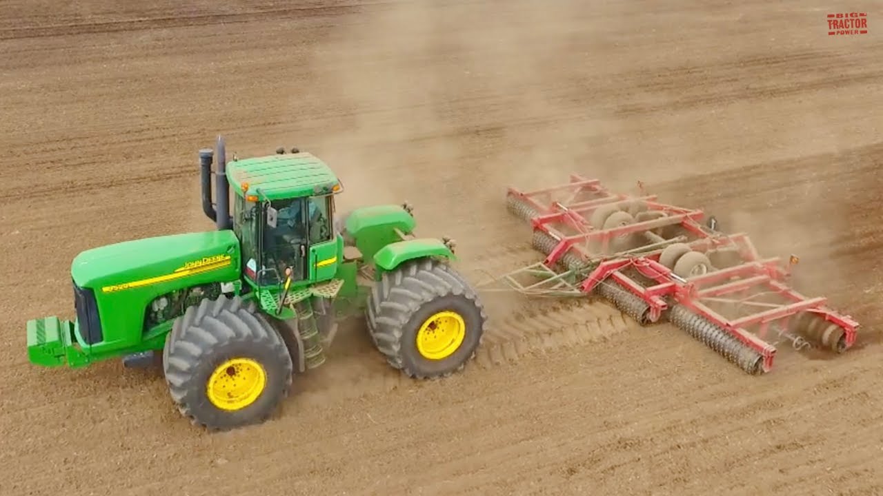 TRACTORS at Work: JOHN DEERE 9520
