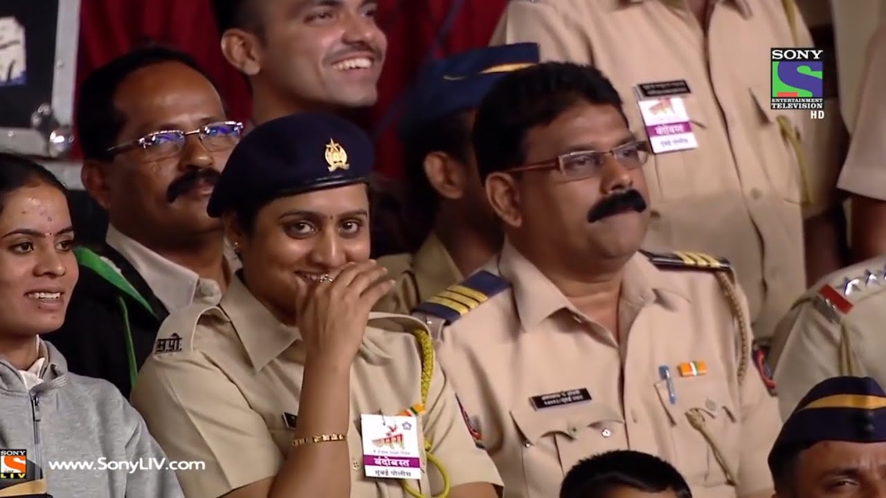 Kapil Sharma on Police 😀😀😀😀
