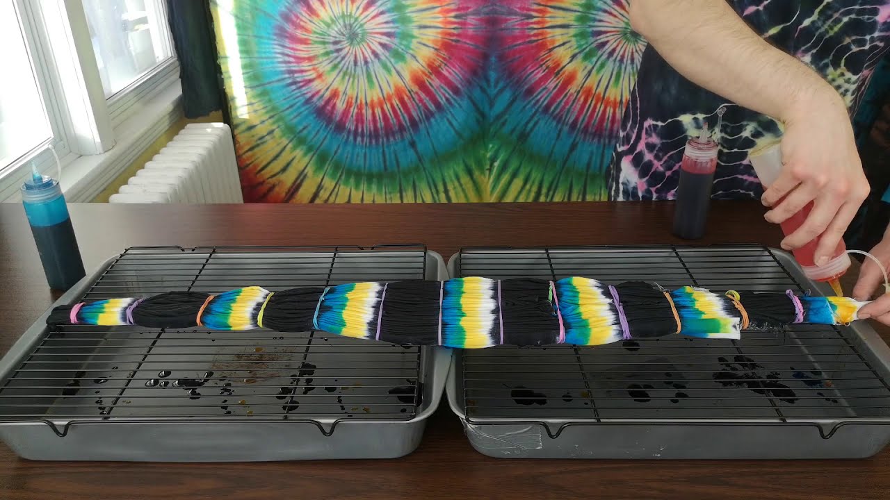 Tie-dye pattern P157 : Black Hole Tapestry