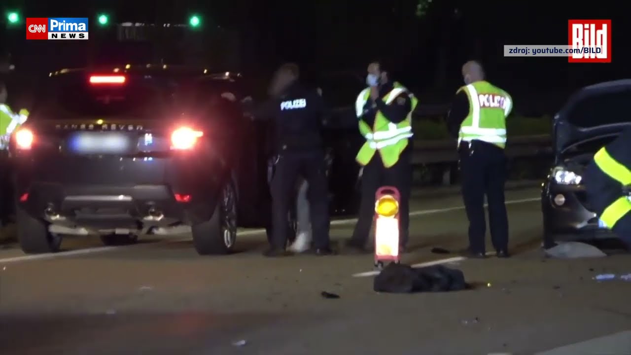 Pojďte si ty mrtvoly vyfotit, došla policistům trpělivost se zvědavci
