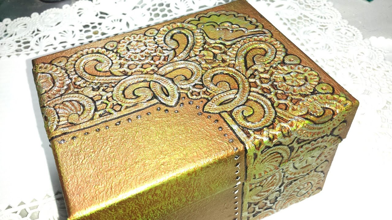 DIY CAJA REPUJADA CON OBLEAS - BOX EMBOSSED WITH WAFERS