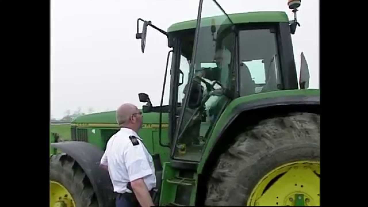 Blik op de Weg OFFICIAL - Fragment Bellen op de trekker, mag dat?
