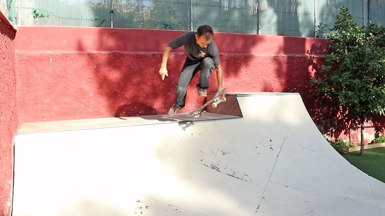 Varias formas de subir y tirarse desde la Mini Ramp