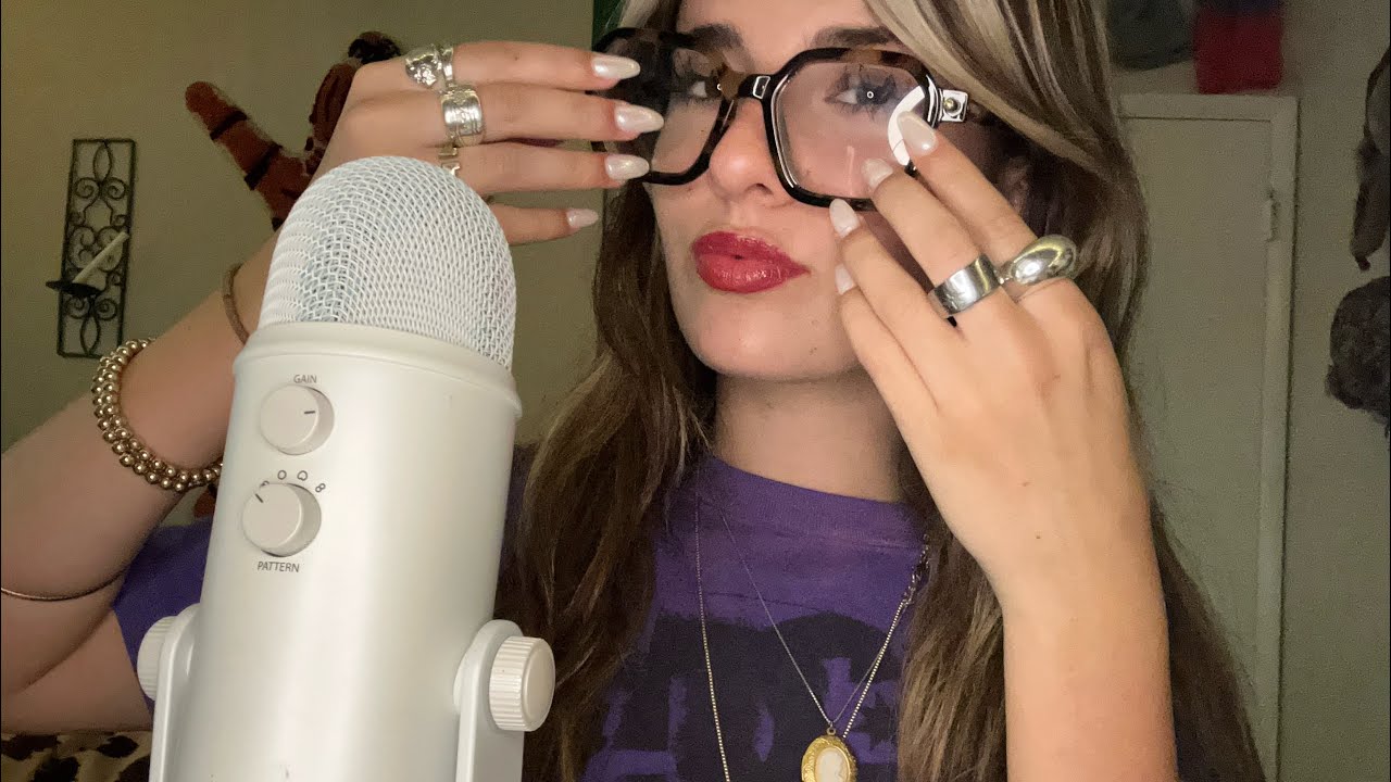 [ASMR] WITH ACRYLIC NAILS 💅 (tapping+scratching)
