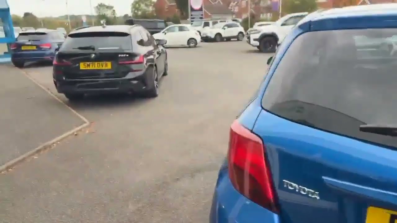 EU17XHL | Toyota Yaris 1.33 Dual VVT-i Icon | Walkthrough | Angus MacKinnon Ltd