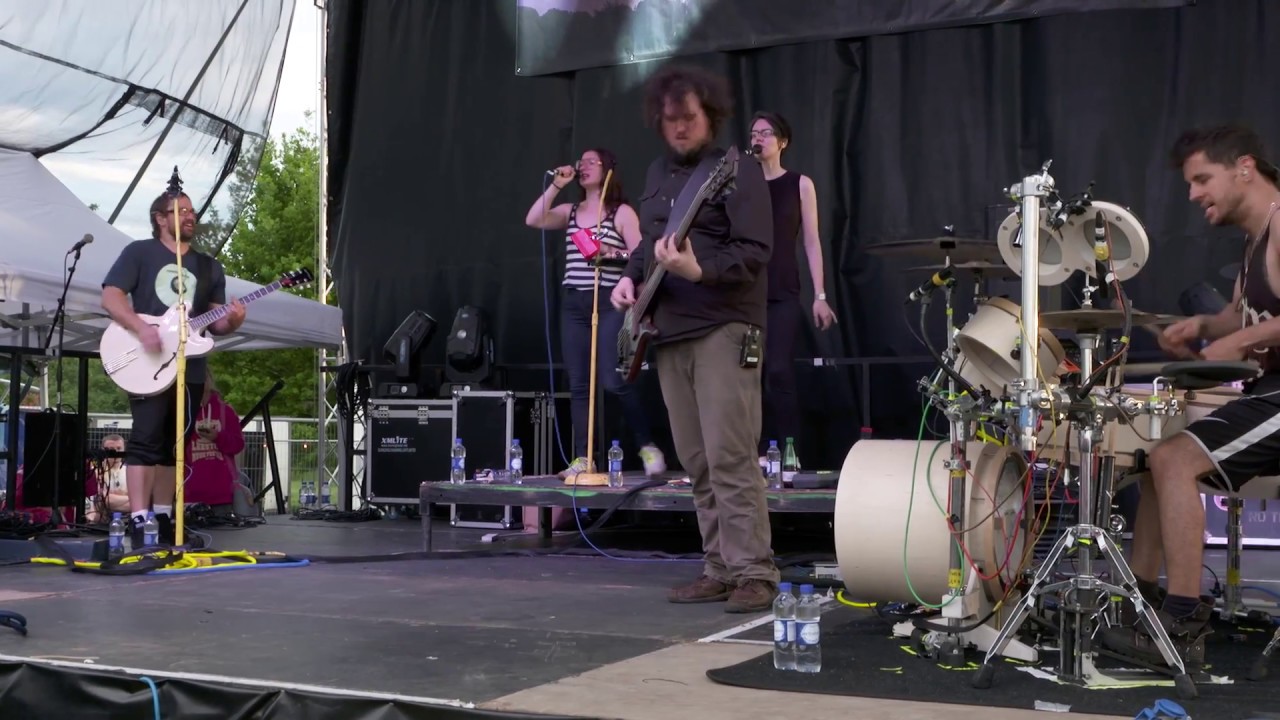 'Lemonade' by Wheatus at LeeStock 2017