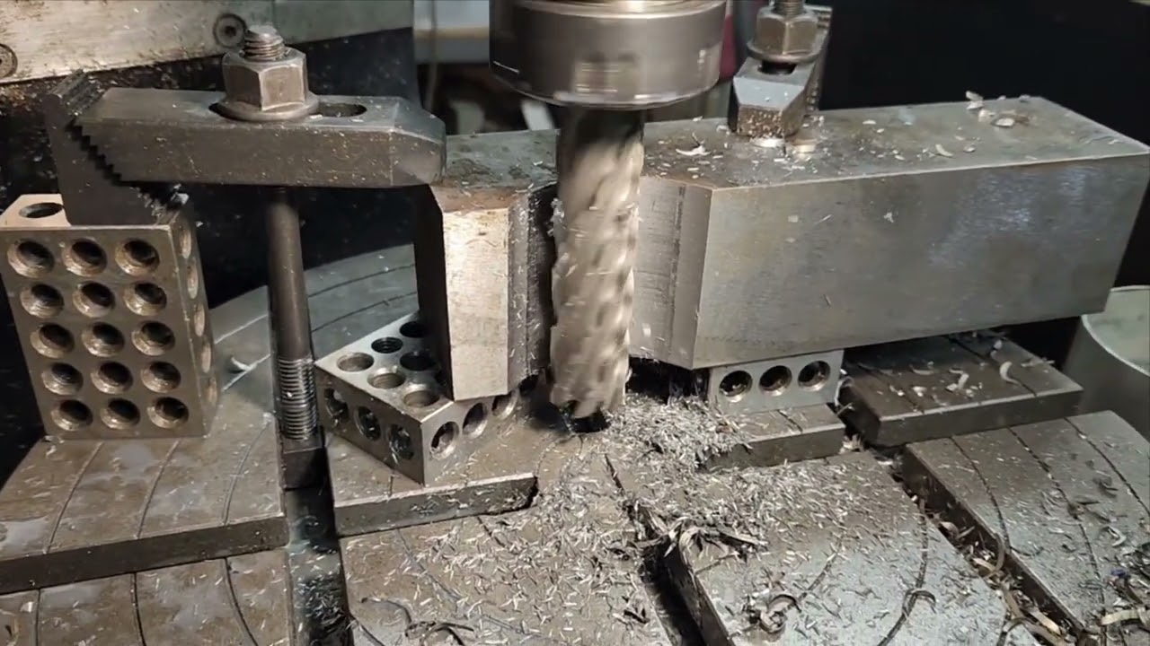Making multifix style toolpost holder