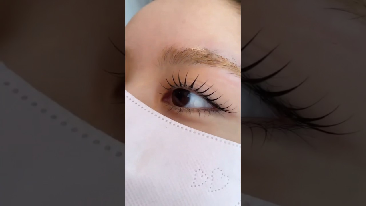 The eyes will appear more open and youthful.&thinsp;❤️ #lashliftandtint #lashlifting #iconsign