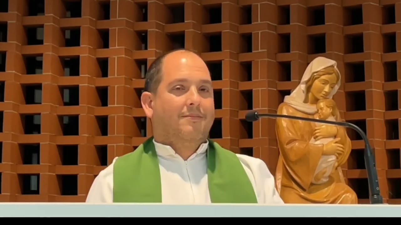 Visita y agradecimiento del Padre Manolito