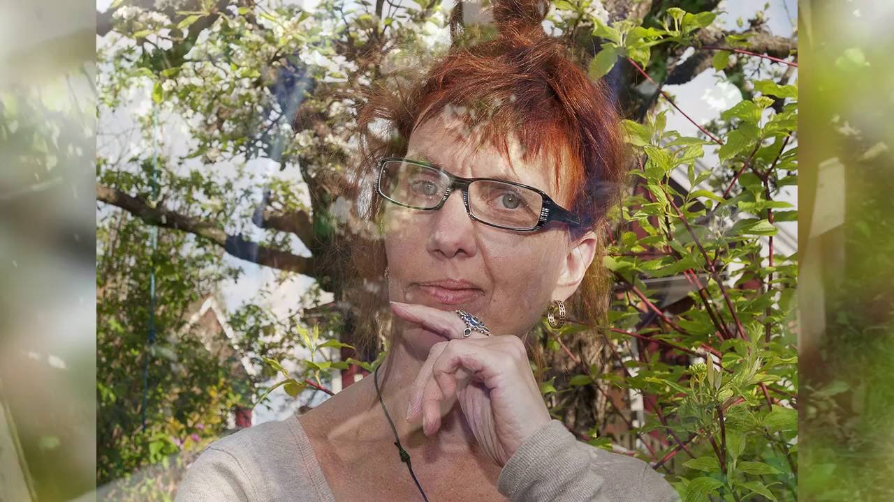 Bokvideo: f&ouml;rfattare Stina Nilsson Bassell
