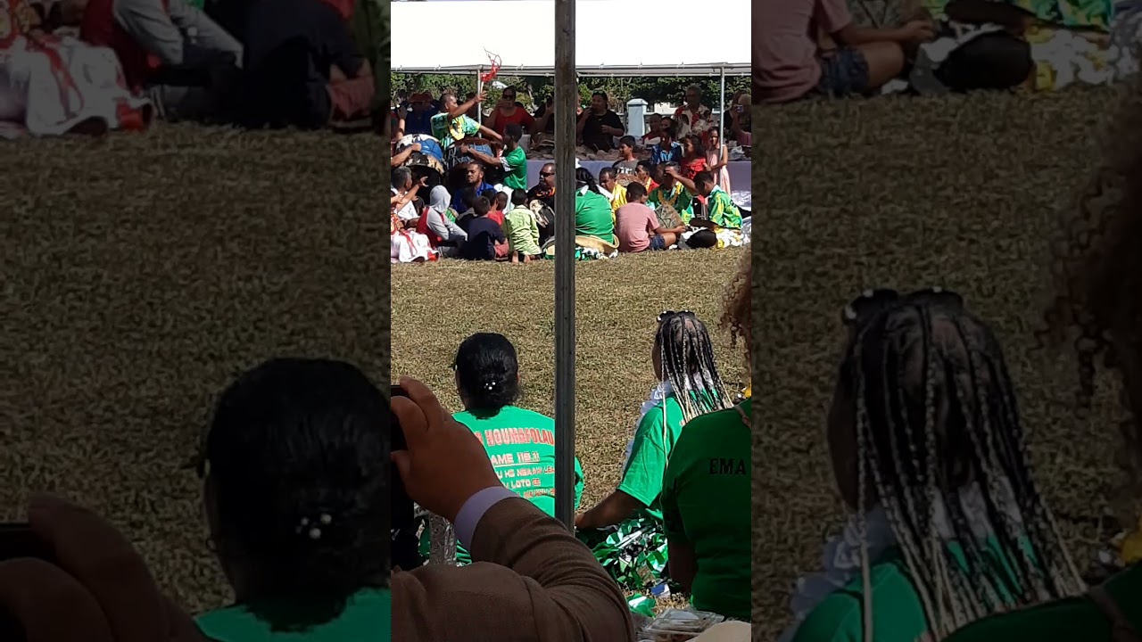 Tanu Pou uafu Uiha. Punaivaha