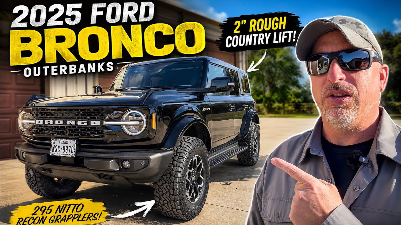 Check out this 2025 Ford Bronco Outerbanks 2