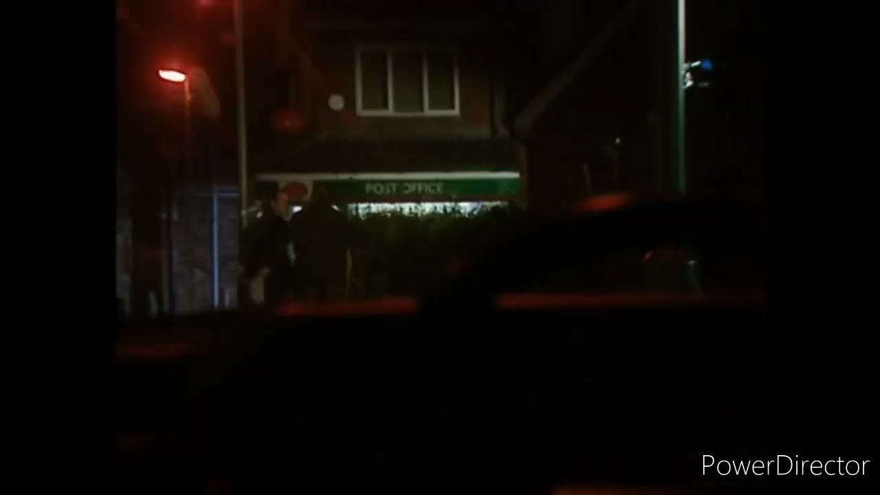 Classic Corrie- Les Battersby vs. Dennis Stringer and Duggie Ferguson vs. Vinny Sorrell (5/11/2000*)