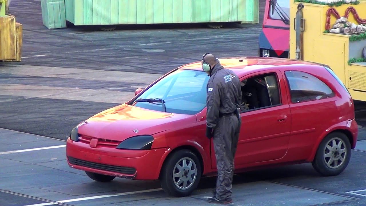 Disneyland Paris - Moteurs... Action ! Stunt Show Spectacular - 28/12/2014