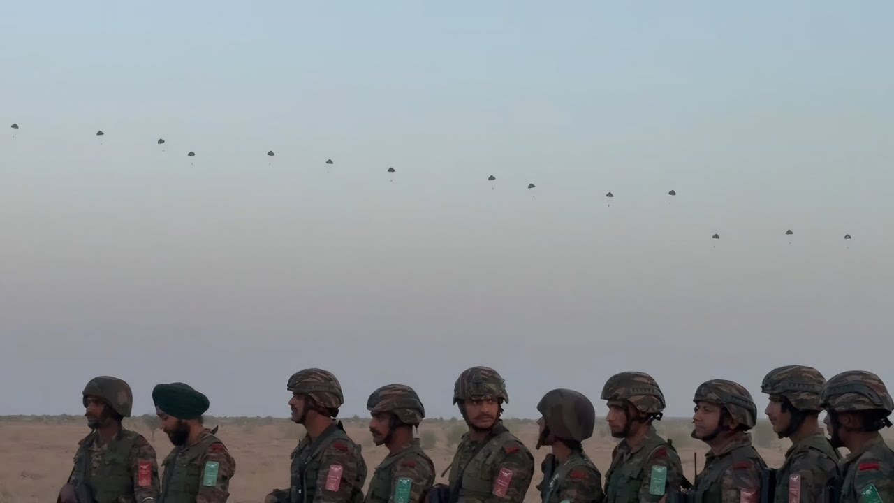 Indian Army Ashni Platoon & Paratroopers in One Frame