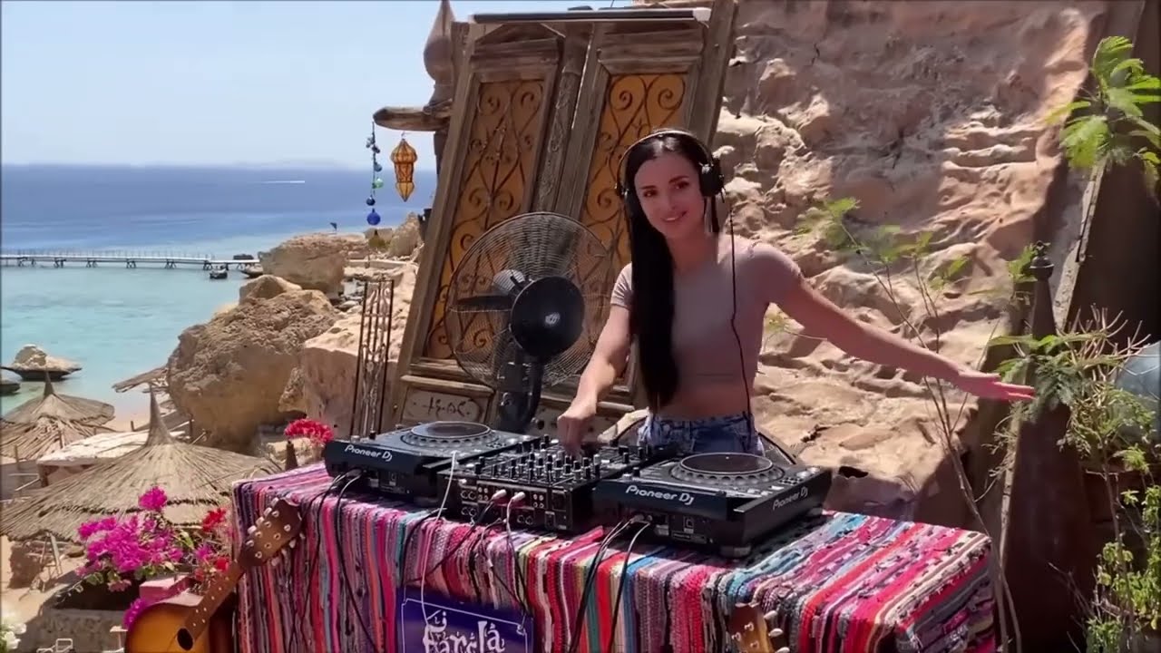 Era Ameno Korolova DJ Remix .  Farsha, Sharm El Sheikh, Egypt  .