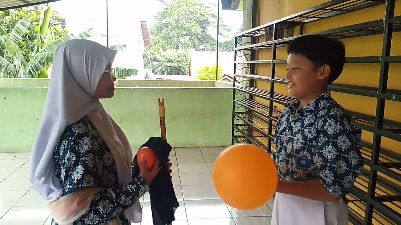 Drama Bawang Merah dan Bawang Putih, oleh Kelas VII-1.... 