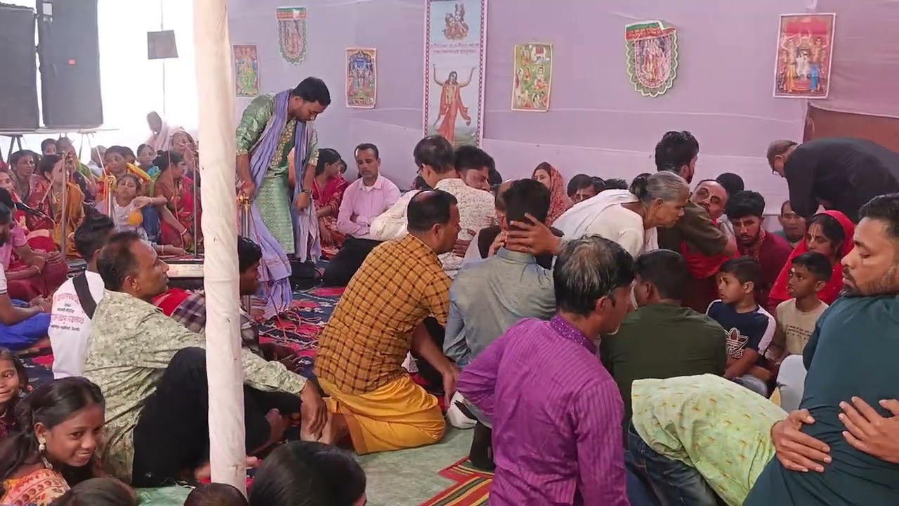অপু দেবনাথ দাদা অসংখ্য ধন্যবাদ আমাদেরকে এতো সুন্দর একটা কীর্তন উপহার দেয়ার জন্য 🙏