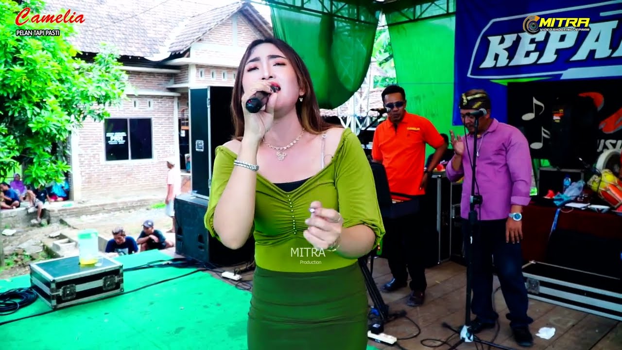 CAMELIA MUSIC-SI KECIL-RIA ANDIKA-WEDDING GHOFUR DAN YANI-THE BIG FAMILY KEPALA SUKU
