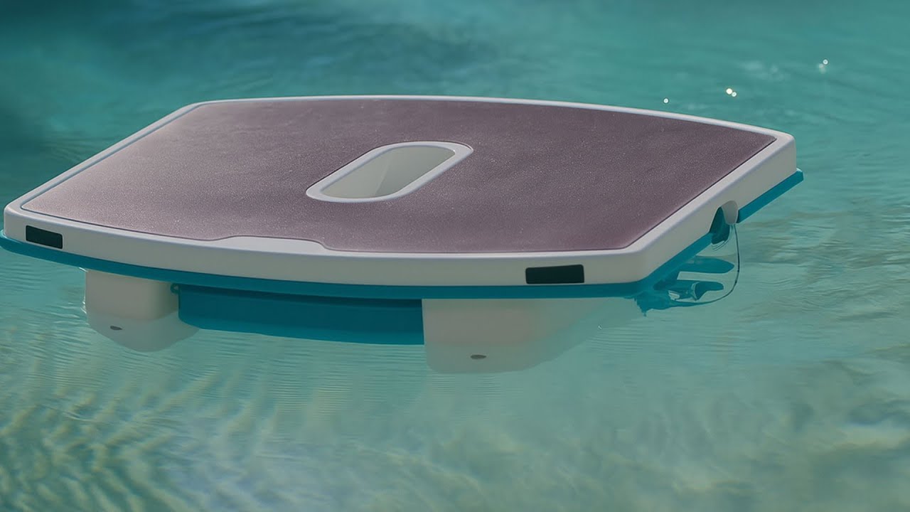 Dolphin Skimmi Review: The Best Robotic Solar Pool Skimmer in 2025?
