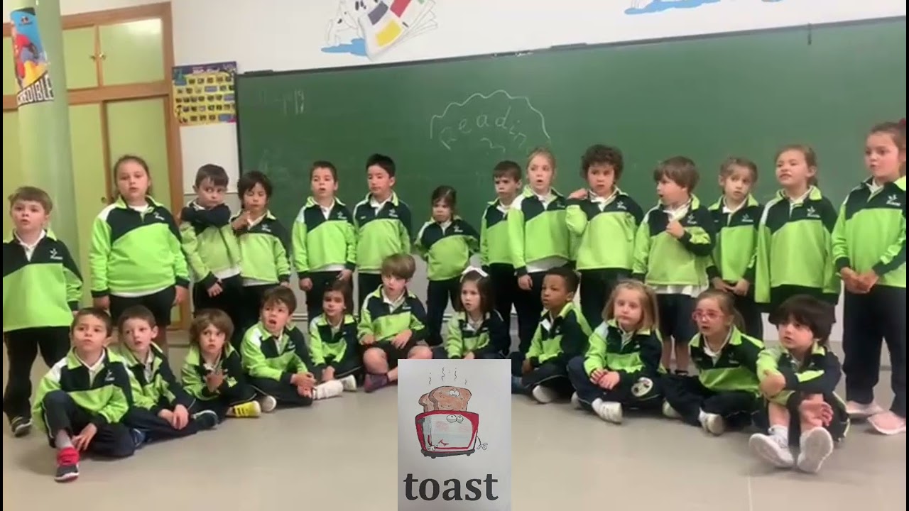 Reading. Alumnos de 3º B de Infantil. Colegio Diocesano Asunción de Nuestra Señora. Ávila