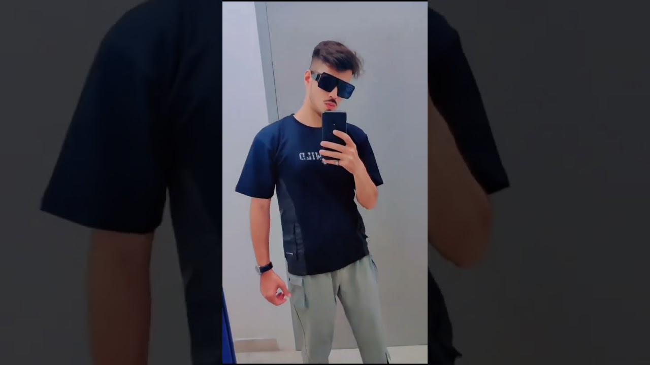 Men's Summer look 5 outfit ideas in one video. 