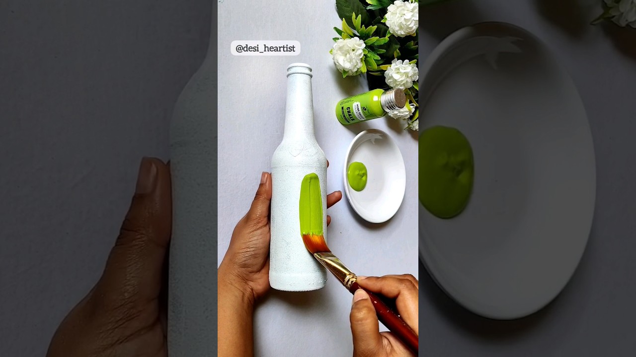 Beautiful Mini Bottle Art Idea| Easy Bottle Painting| #bottlecrafts #bottleart #diy #glasspaint