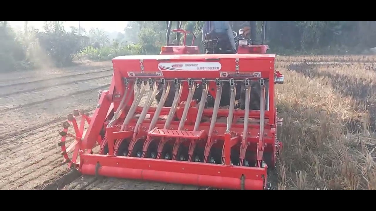 Maschio Super seeder 7 feet with Massey Ferguson 7250.