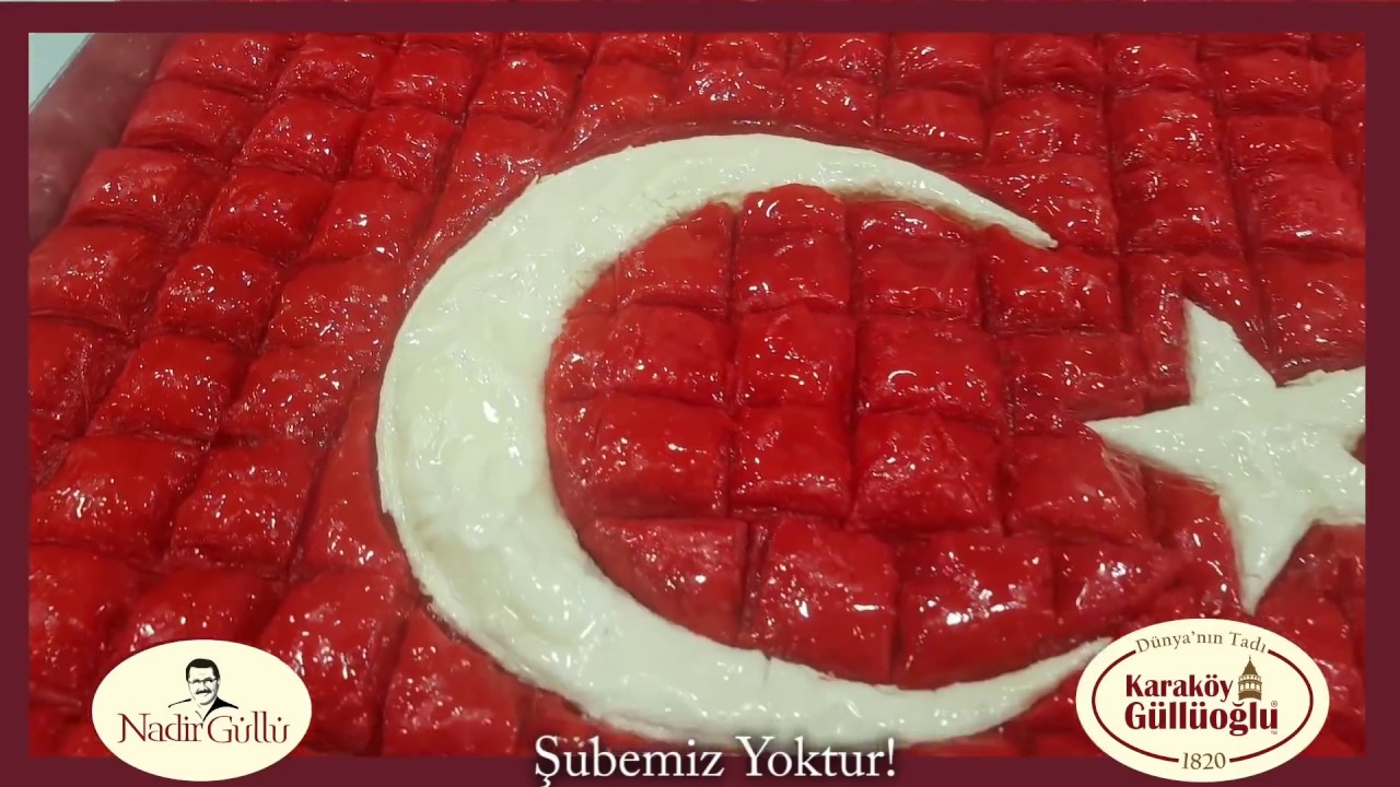 Türk Bayrağı Temalı Baklavanın Hazırlanışı, Karaköy Güllüoğlu, Baklava tarifi, Nasıl Yapılır.