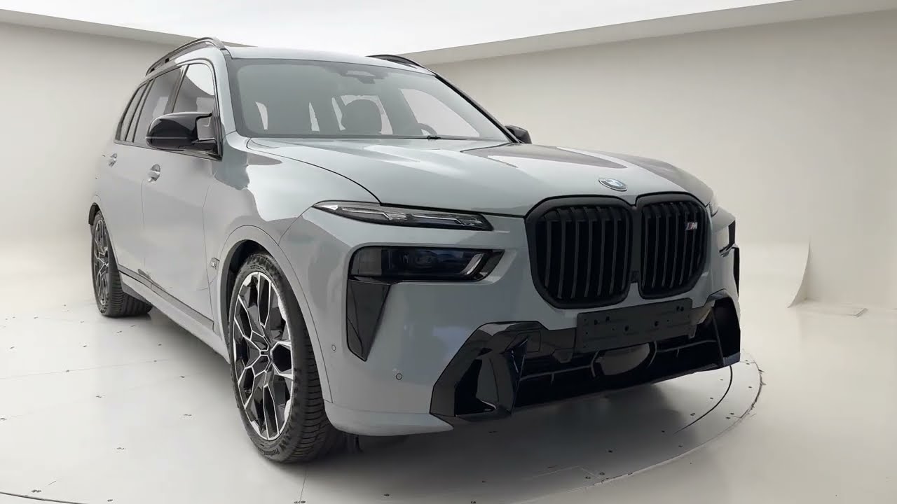 O MELHOR SUV 7 LUGARES DO MUNDO! V8 BITURBO E MUITO LUXO! BMW X7 M60I 2025 EM DETALHES!