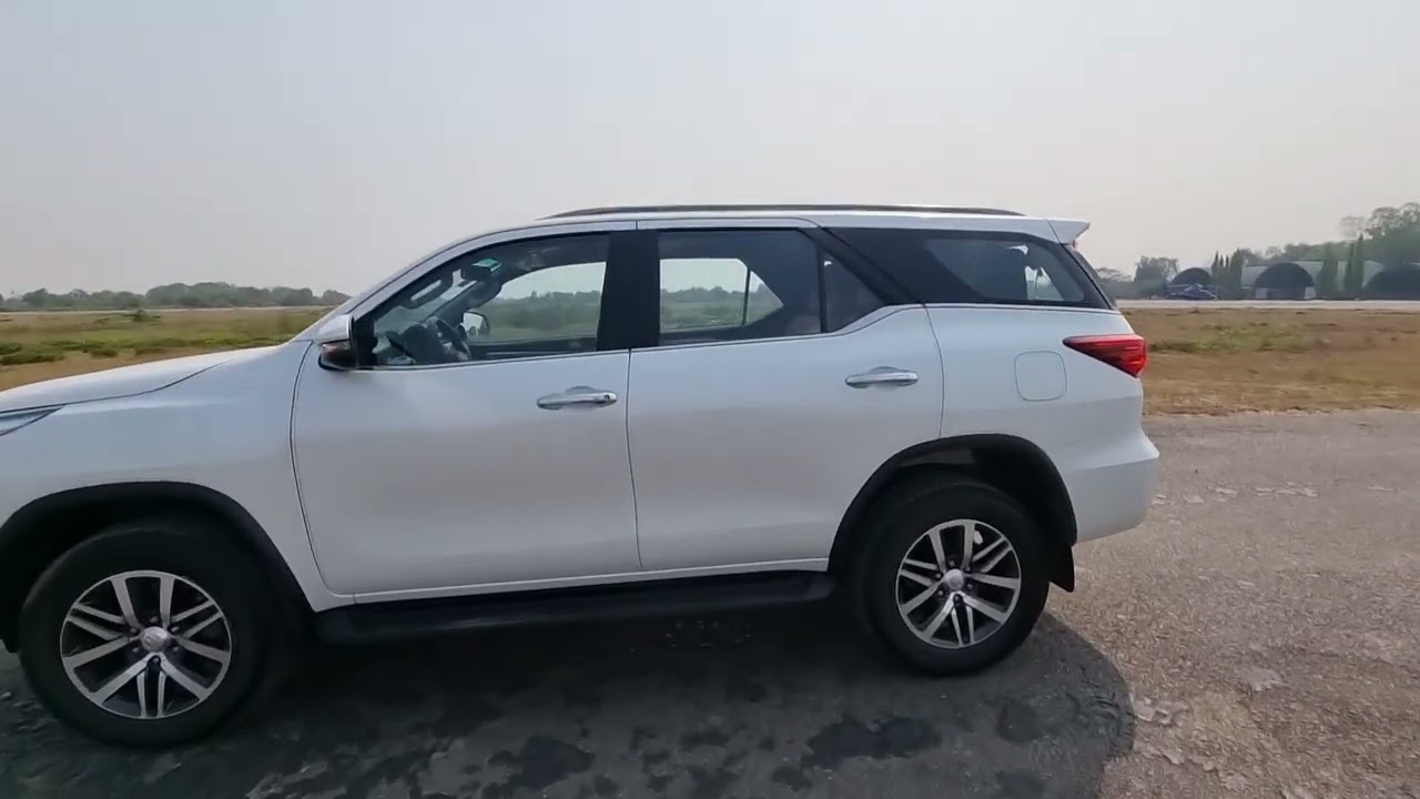 New Stock Toyota Fortuner 2020 មួយទឹកស្លាកលេខ។ តម្លៃ 5X,900 $ ចរចា។ Tel ៖ 017 222 508 / 098 251 400