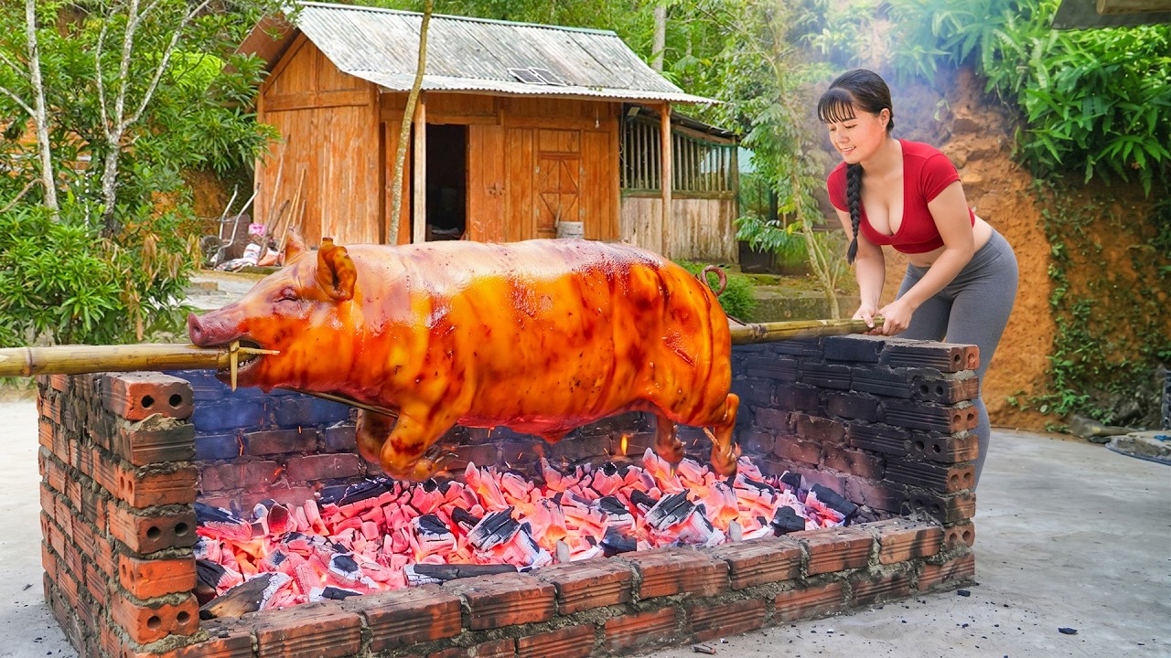 Roasting a Whole 50KG Pig: Process of Marinating And Roasting Whole Pig &ndash; Selling At Village Market