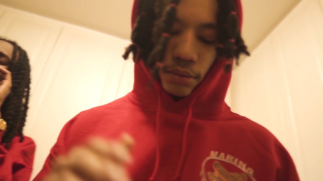 BLUFFIN - 10KDUNKIN + JWITDABEAM  (Official Video) Shot By: Kevin Polo