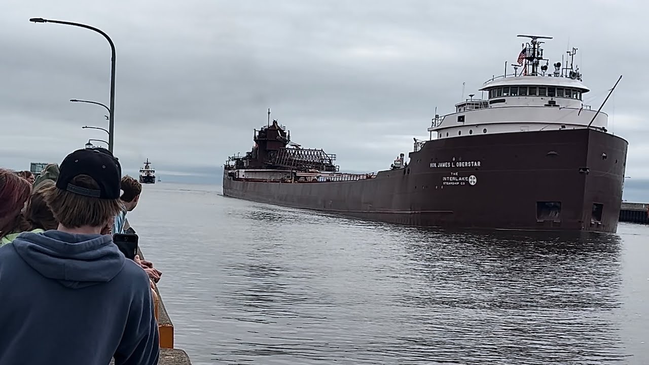 Oberstar Arrives Safely for Repairs with Coast Guard Escort After Damage and Grounding Incident