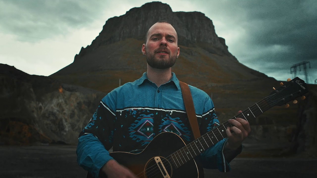 &Aacute;sgeir - Lazy Giants (Official Music Video)