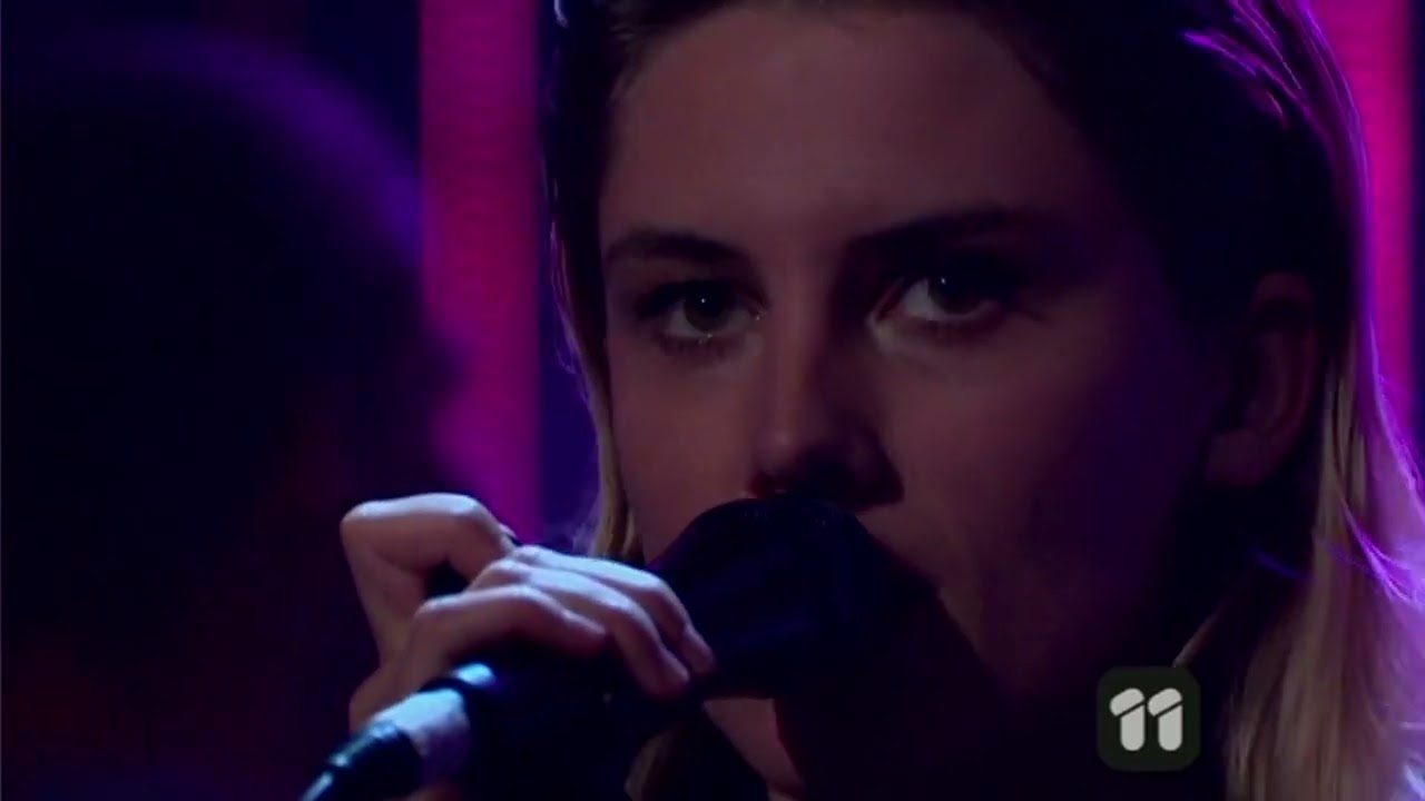 Wolf Alice - Moaning Lisa Smile - 2015-08-10
