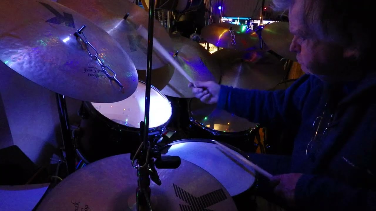 Vvolkert.       Midnight Blues