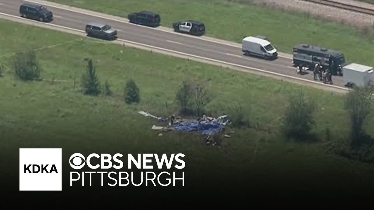11 skydivers and pilot killed in plane crash near Kansas City